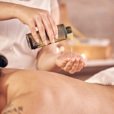 VTCT Level 3 Certificate in Aromatherapy Massage Using Pre-Blended Oils with Blended Learning